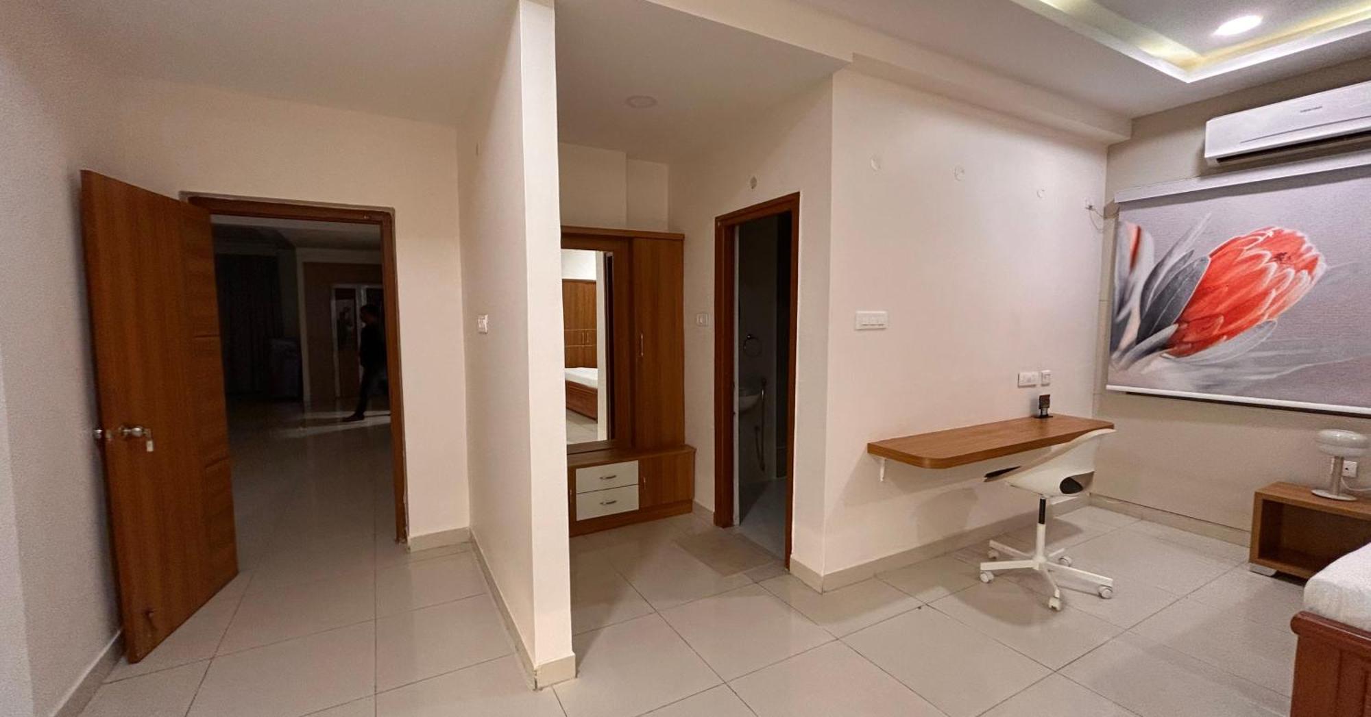 Dcasa Apartment Hotel Хайдарабад Экстерьер фото